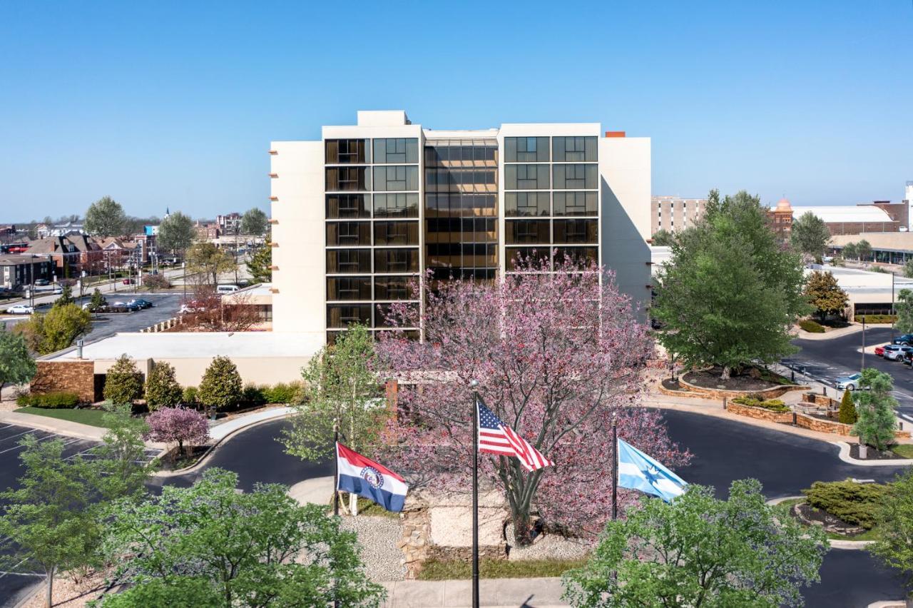 University Plaza Hotel Springfield Exterior photo